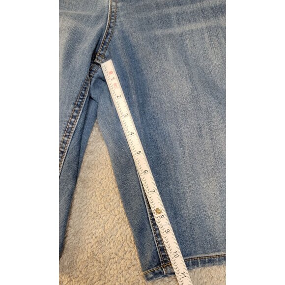 C Est. 1946 Denim Shorts. Size: 16W - Picture 4 of 15